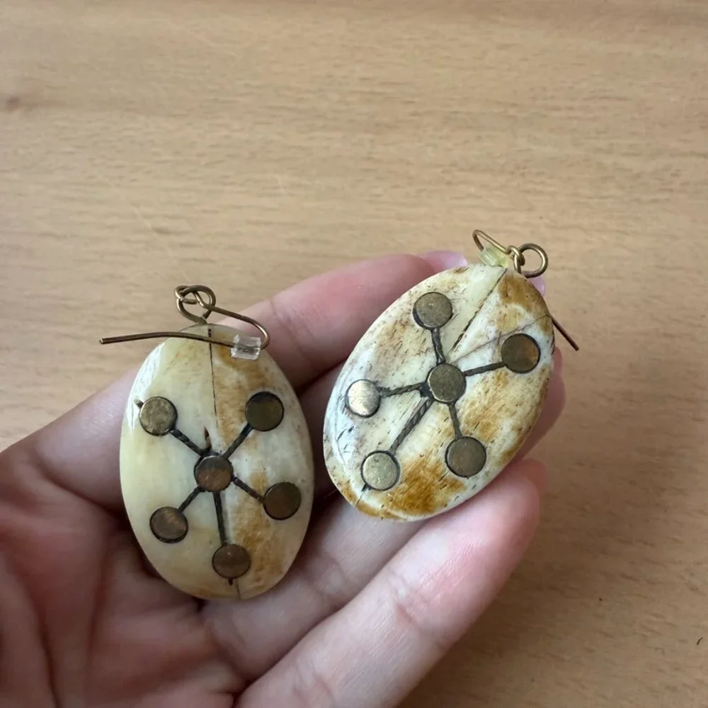 LARGE OVAL FAUX BONE GOLD TONE ACCENTS STATEMENT EARRINGS